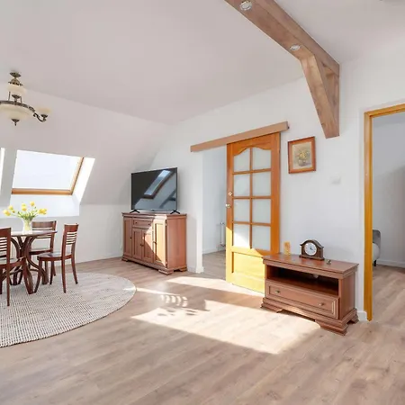 Apartamento Turystyczna Two-level 5 Minutes To The By Renters Miedzyzdroje