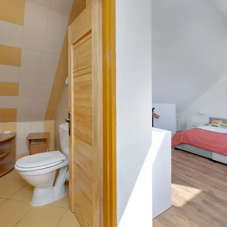 Turystyczna Two-level 5 Minutes To The By Renters Apartamento