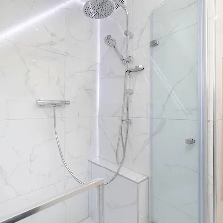 Apartamento Turystyczna Two-level 5 Minutes To The By Renters Miedzyzdroje